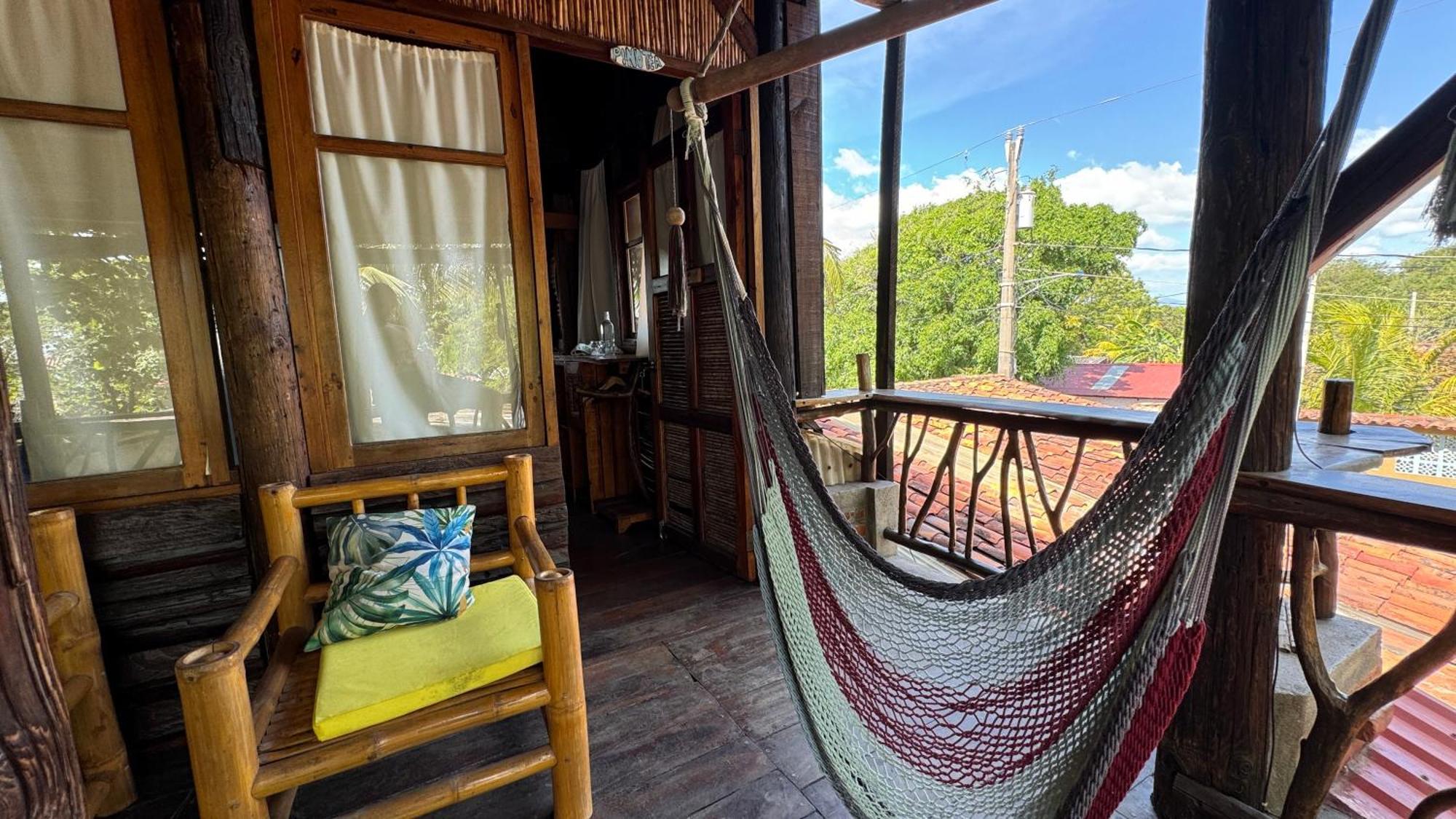 Mano A Mano Eco Hostal Лас-Пенітас Номер фото